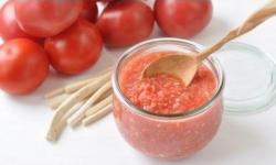 Рецепти хроніну з помідорами та часником: покрокове приготування найкращих заготовок на зиму